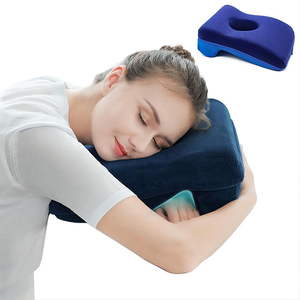 Cuscino da Ufficio per Dormire con Design Cavo Ideale per Riposo Facciale e Supporto per la Testa - Product Image 2