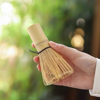 Fouet à Matcha Traditionnel Japonais en Bambou, Faible MOQ, 80/100/120 Dents, Fouet en Bambou Violet pour Thé Matcha – Vente en Gros