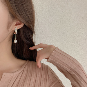 Koreaanse mode kwast lange kristallen oorbellen damesmode waterdruppel kristallen parel oorbellen - Product Image 3