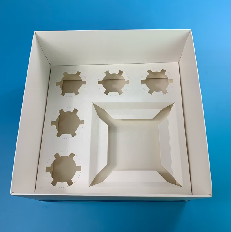 Hot Selling Customizable Transparent Cake Gift