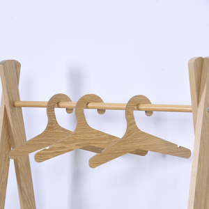 Appendiabiti in bambù personalizzati all'ingrosso con scarpiera e appendiabiti, adatti per pavimenti e camere da letto interne - Product Image 3