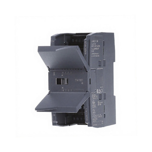 Module d'entrée analogique à thermocouple 8 canaux 16 bits 24 VCC 6ES7231-4HF32-0XB0 S7-1200 pour l'acquisition de température industrielle - Product Image 1