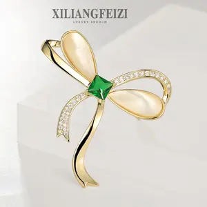 XILIANGFEIZI Vintage Palace Style Royal Accessories Copper Zircon Seashell Bow Brooch For Merry Party