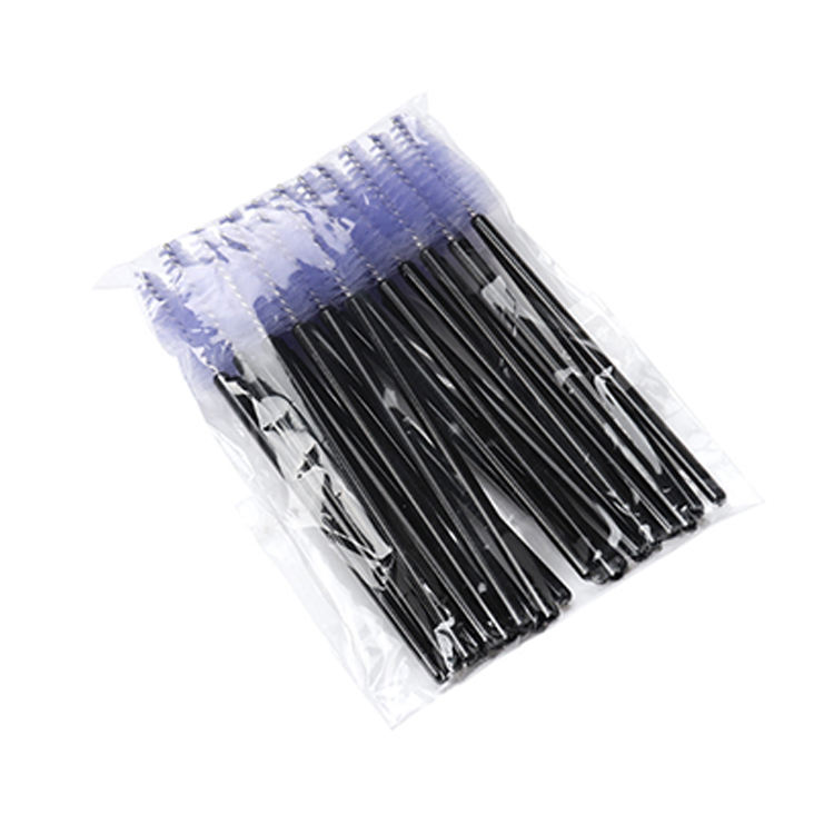 Manche noir avec pinceau violet