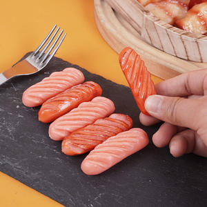 Llavero de juguete de simulación de salchicha, hot dog y jamón, modelo de carne de PVC, colgante de simulación - Product Image 3