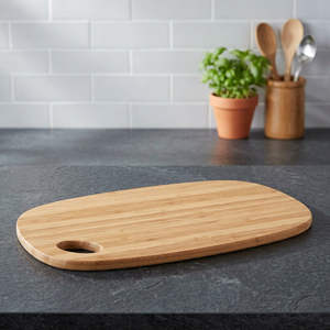 Planche à découper rectangulaire en teck massif de qualité supérieure, coins arrondis, avec trou ovale asymétrique - Product Image 3