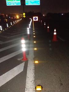 Top-ranked 3-m giao thông phản xạ roadsafe cao phản xạ Mèo Mắt nhựa đường <span class=keywords><strong>Stud</strong></span> không thấm nước IP68 cho an toàn đường bộ - Product Image 5