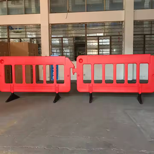 Circulation routière bloc de clôture temporaire barrière de sécurité barrière de circulation <span class=keywords><strong>barricade</strong></span> de trafic rouge barrières route en plastique livrée - Product Image 2