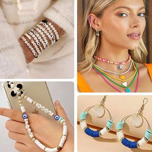 Kit de fabrication de bracelets avec 120 compartiments, plus de 12 600 perles colorées, alphabet et breloques en alliage pour perles en argile - Product Image 6