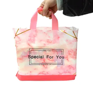 Bolsa de compras de plástico HDPE com alça reutilizável com logotipo impresso personalizado, bolsa de transporte à prova d'água, compatível com roupas/sapatos, bolsa reciclável