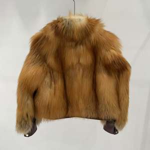 Fabricación de Abrigos de Piel Natural para Mujer, Abrigo Corto de Piel de Rusa Roja Real con Cremallera - Product Image 5