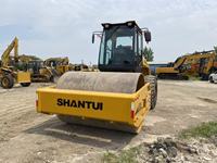 Offre Spéciale : Compacteur Routier 22 Tonnes Original, Disponible Immédiatement, Inspection sur Site Prise en Charge, Shantui SR22M d'Occasion à Vendre
