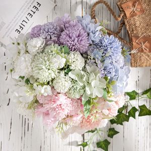 Bouquet d'hortensias artificiels CallaFloral bleu et blanc, décoration de mariage, fleurs faites à la main pour la décoration de la maison - Product Image 2