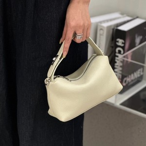 ODM&OEM 2026 Factory Wholesale New Genuine <b>Leather</b> Single Zipper Korean Style <b>Soft</b> Pillow Crossbody Shoulder <b>Bag</b> Women's Daily - Product Image 1