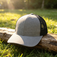 Casquette Trucker en Maille Bicolore à 6 Panneaux, Casquette de Sport Vierge à Bord Court avec Logo Brodé Personnalisé et Fermeture Arrière en Plastique pour l'Extérieur