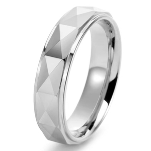 Anillos Giratorios de Carburo de Tungsteno de 8mm para Hombre, <span class=keywords><strong>con</strong></span> Diseños de Superficie de Corte de Diamante de Cheng Jewelers, Altamente Pulidos - Product Image 6