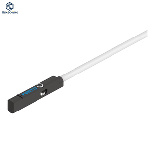 สวิตช์เซ็นเซอร์แม่เหล็กสำหรับระบบอัตโนมัติทางอุตสาหกรรม SMT-10M-NS-24V-E-2,5-L-OE SMT-10M-PS-24V-E-2,5-L-OE SMT-10M-ZS-24V-E-2,5- - Product Image 1