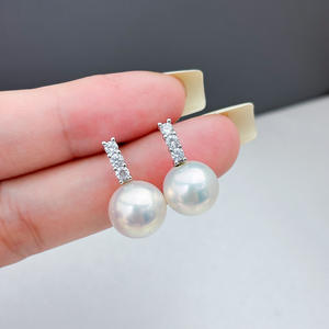 ต่างหูเงินแท้ S925 ประดับมุก DIY รุ่น Queen's Three Diamond พร้อมลูกปัดทรงกลมขนาด 9-13 มม. ต่างหูแฟชั่นแบบห้อย รุ่น 22286 - Product Image 3