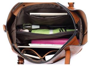 Fabricant de sacs à main en cuir de luxe avec logo personnalisé pour femmes Sacs à bandoulière végétaliens pour dames Sacs fourre-tout pour femmes - Product Image 4