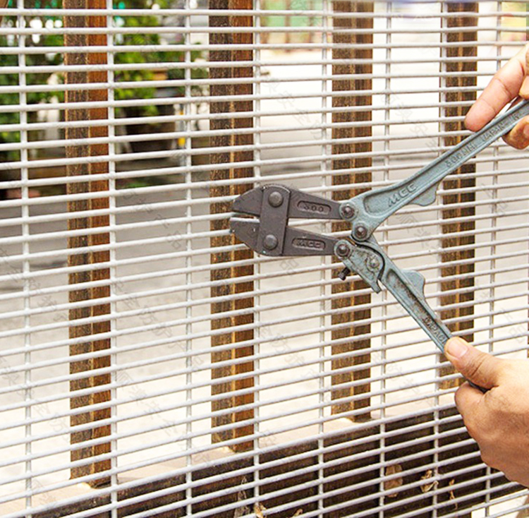 4.0mm 358 Anti Climb Security Fence Hot Dipped Galvanized