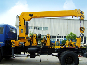 รถเครนติดรถบรรทุกแบบยืดไสลด์ได้ 6 ตัน รุ่น SQ6SK3Q - แบรนด์จีน สภาพใหม่ ขายดี พร้อมส่งทันที เกียร์ เครื่องยนต์ ปั๊ม - Product Image 3