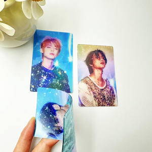 Tarjeta de holograma de fotos Kpop de punto de alta calidad, entrega de tarjeta impermeable de plástico PVC - Product Image 3