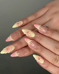 <span class=keywords><strong>Uñas</strong></span> Postizas Francesas con Diseño Floral, Mini Acentos de <span class=keywords><strong>Margaritas</strong></span> sobre Línea Blanca, Estilo Fresco y Juguetón, un Toque Clásico - Product Image 6