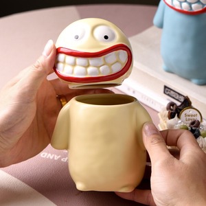 <span class=keywords><strong>Mug</strong></span> en céramique amusant et original, motif monstre souriant bleu/jaune, écologique, compatible lave-vaisselle et micro-ondes, pour fêtes, maison et <span class=keywords><strong>bureau</strong></span> - Product Image 5