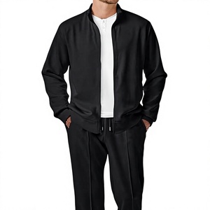 Conjunto Deportivo de Felpa para Hombre al por Mayor para Marcas de Ropa Deportiva y Proveedores de Prendas de Vestir - Product Image 1