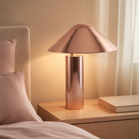 Lampu Meja Logam Minimalis Modern dengan Kap Lampu yang Dapat Disesuaikan, Lampu Hias Samping Tempat Tidur Soket Ganda E27 untuk Ruang Tamu, Kamar Tidur, Ruang Belajar