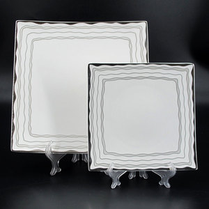 125 pièces, 75 pièces, 72 pièces, service <span class=keywords><strong>de</strong></span> table pour 6 <span class=keywords><strong>personnes</strong></span>, <span class=keywords><strong>12</strong></span> <span class=keywords><strong>personnes</strong></span>, élégant service <span class=keywords><strong>de</strong></span> table en porcelaine à os fin, en céramique or argent - Product Image 1