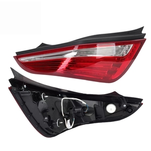Luces Traseras LED Rojas Nuevas para <span class=keywords><strong>XJ</strong></span>/XJL/X351 2010-2015 OE C2D51413/C2D51416 12V <span class=keywords><strong>3000</strong></span> Lm - Product Image 2