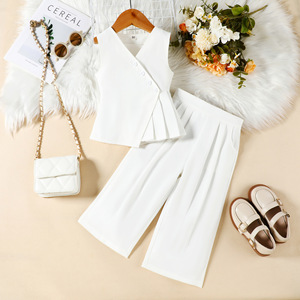 Nuovo Set Estivo 2025 per Bambine: Giacca Senza Maniche con Scollo a V e Bottoni, Pantaloni Plissettati, Stile Casual Europeo-Americano - Product Image 6