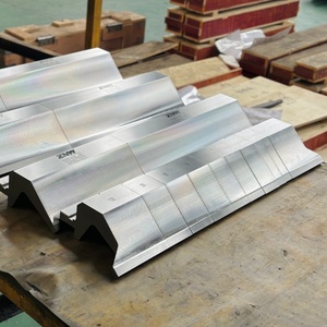 Herramientas de freno de prensa de tipo europeo Altura DE TRABAJO = 145mm/5,71 "A85 ° Radio = 0,8mm/.031", Material = 42CrMo4 Max. Carga = 90Ton/<span class=keywords><strong>MTR</strong></span> - Product Image 3