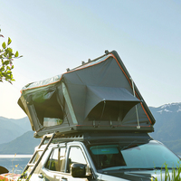 Vente directe d'usine Boîte de tente de toit en aluminium étanche Portable pour voitures 4x4 Tente de camping sur le toit de voiture rigide
