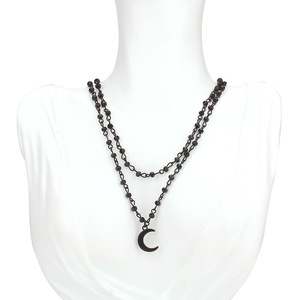 Collar con Cruz de Aleación de Zinc, Diseño Geométrico Multicapa, Joyería para Fiesta, Cuentas Negras, Colgante de Cruz Plateada - Product Image 3