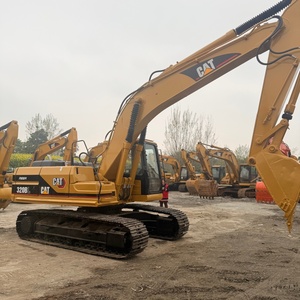 Excavatrice CAT 320BL d'occasion, 20 tonnes, fabrication japonaise, pelle hydraulique pour travaux de terrassement, faible nombre d'heures, bien entretenue, en stock, prête à être expédiée - Product Image 2