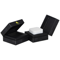 Boîtes rigides personnalisées en carton noir mat avec lamination mate pour pots en verre carrés de 5 ml, emballage pour crème pour le visage, support en mousse cartonnée