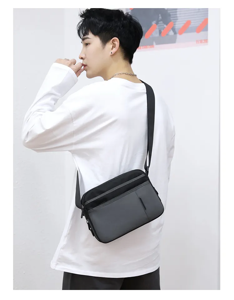 China quality LightWeight multipurpose business Fashion Portable Waterproof Man Messenger bag