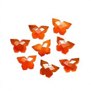 Pierre précieuse naturelle en cornaline sculptée en forme de papillon, 14 mm, cristal briolette sculpté à la main, pierre en vrac, prix de gros, fabrication de bijoux en gros - Product Image 1