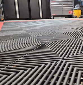 Module populaire de décoration de sol en plastique PP Carrelages de sol de <span class=keywords><strong>garage</strong></span> Carrelages amovibles à emboîtement <span class=keywords><strong>Garage</strong></span> pour magasin de lavage de voiture - Product Image 4
