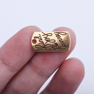 Biểu tượng tùy chỉnh mạ vàng kim loại quần áo nhãn may mắn Đức tin tin tin tưởng gia đình không sợ hãi Giấc Mơ hy vọng mãi mãi tình yêu hoa hat - Product Image 4