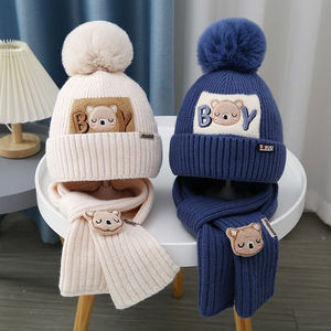 Set Invernale per Bambini: Cappello e Sciarpa in Due Pezzi, Foderati in <span class=keywords><strong>Pile</strong></span>, Spessi, Antifreddo, con Protezione per le Orecchie, Ricamati con Cartoni Animati, in Cotone Lavorato a Maglia - Product Image 1