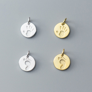 Dijes de pie de Bady de plata de ley S925, colgante de moneda de 8mm para bebé recién nacido, regalo de <span class=keywords><strong>Palma</strong></span> - Product Image 1