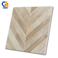 Carreaux de sol de salle de bain de 10 mm, texture de grain de bois rustique, surface antidérapante, antibactérienne, résistante à l'usure et aux acides