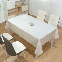 Nappe en PVC anti-taches avec support en coton blanc RNPT, idéale pour banquets, fêtes familiales et hôtels, extensible et irisée