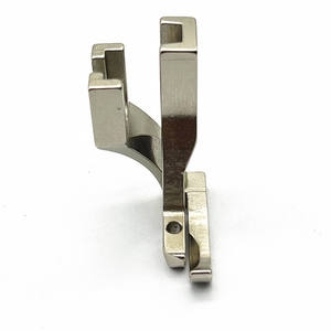 Pièces de machine à coudre industrielle à aiguille unique U192R U193R pied-de-biche à fermeture à glissière droite pour <span class=keywords><strong>DU</strong></span>-1181N GC0303D - Product Image 2