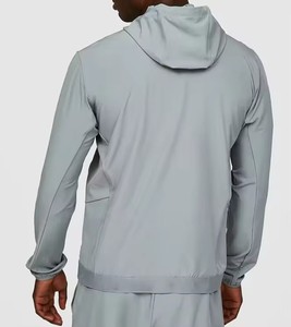 Vente en gros de <span class=keywords><strong>survêtement</strong></span> coupe-vent léger et respirant avec poches zippées, <span class=keywords><strong>survêtement</strong></span> essentiel en polyester pour <span class=keywords><strong>homme</strong></span> - Product Image 3