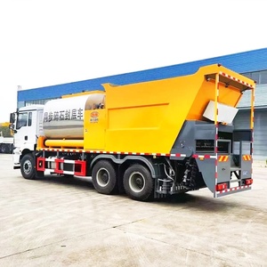 New Shacman 6x4 12CBM Synchronous Chip Sealer Truck Asphalt Gravel Bitumen <b>Spraying</b> for Road Construction - Product Image 4