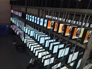 Écran LCD haute luminosité de 21,3 pouces NL204153BM21-01, prend en charge 2048(LCR)*1536, 700 nits, écrans numériques d'extérieur - Product Image 4